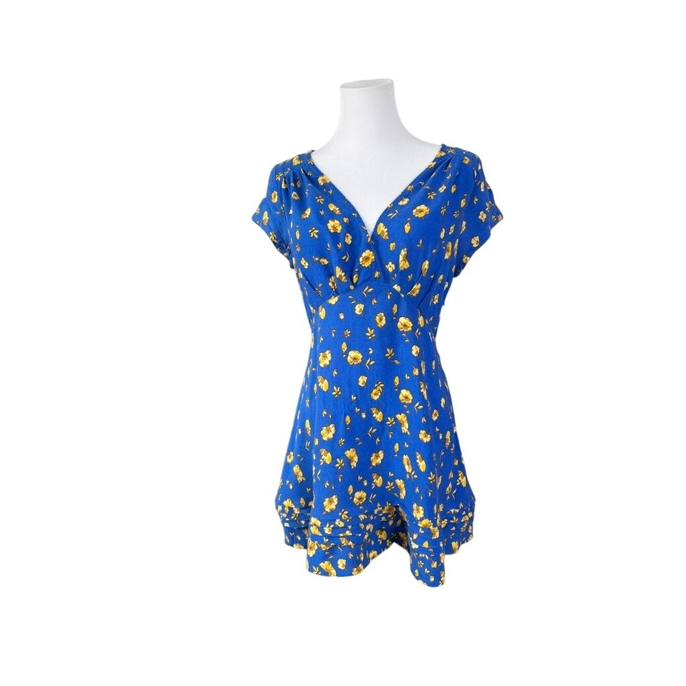 Free People Blue Peasant Faux Wrap Dress 8 Blue Floral Cap Sleeves Keyhole